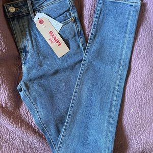 Levi’s high rise skinny fit jeans 721’s